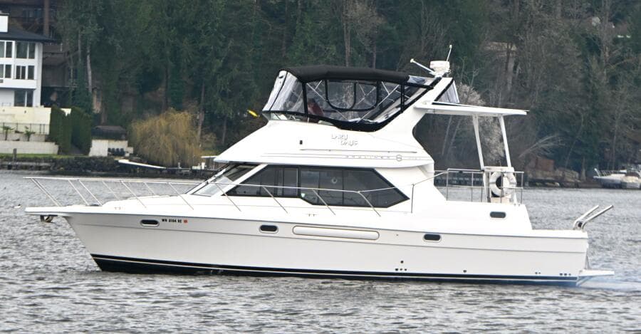 1996 Bayliner 4087 Aft Cabin Motoryacht