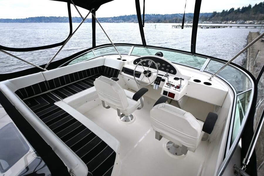 1996 Bayliner 4087 Aft Cabin Motoryacht