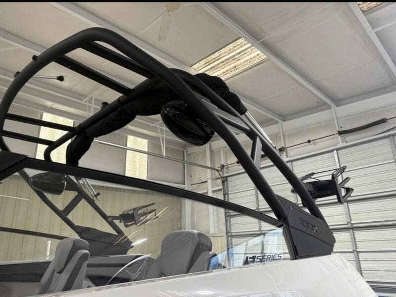 2024 Yamaha Boats 222XE