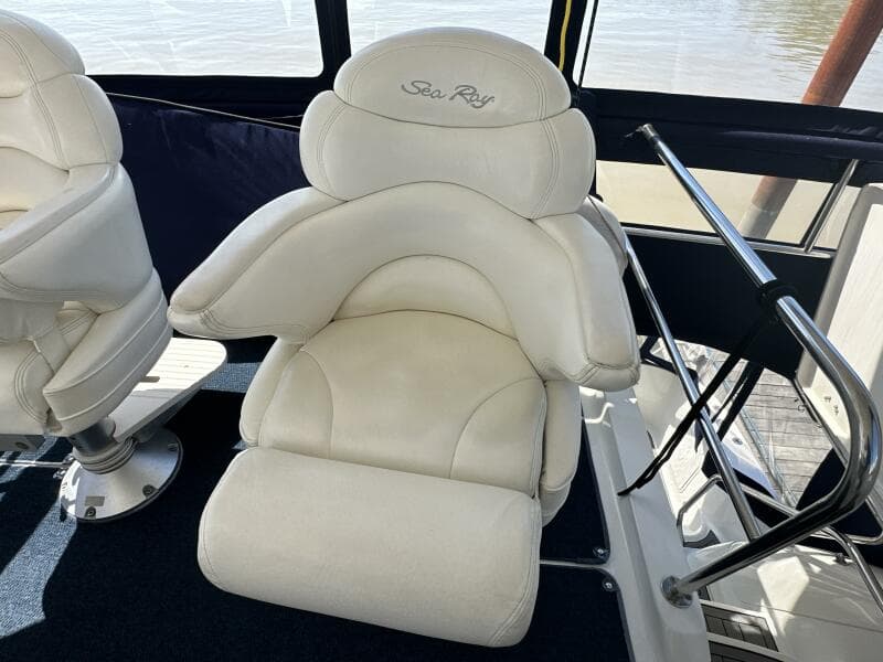 2000 Sea Ray 480 Sedan Bridge