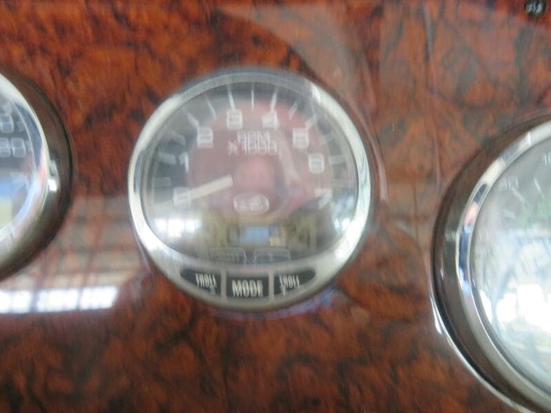 2005 Sea Ray 300 Sundancer