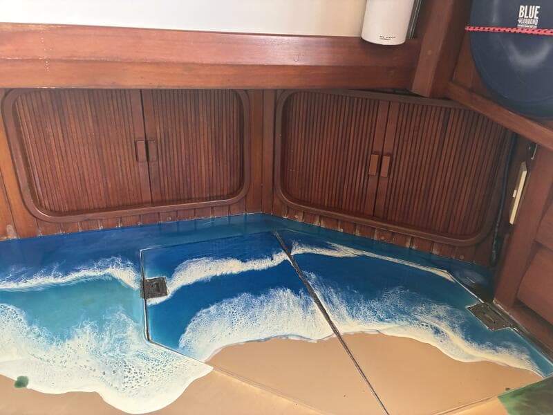 1986 Slocum 37 - Galley Cabinets