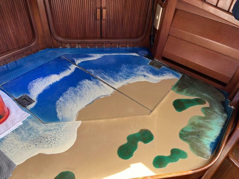 1986 Slocum 37 - Galley countertop