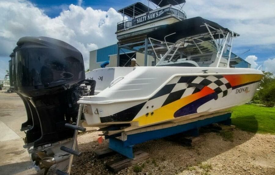 2005 Donzi 35 ZF Cuddy