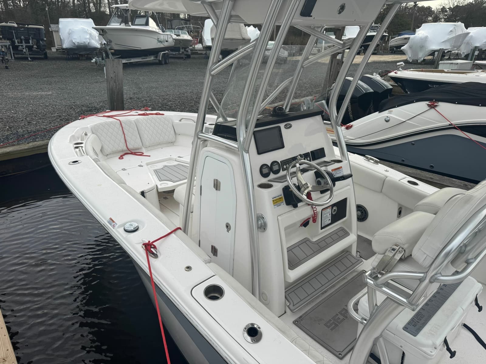 2024 Sea Fox 228 Commander