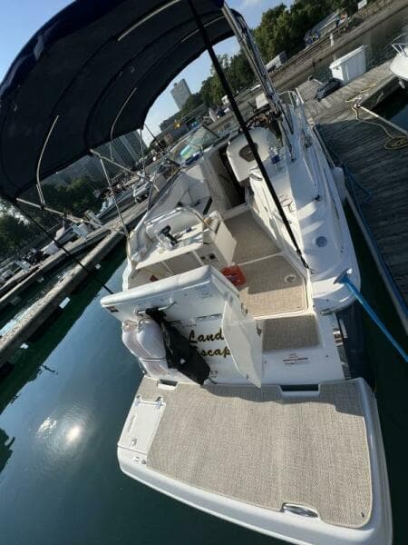 2007 Regal 2565 Window Express