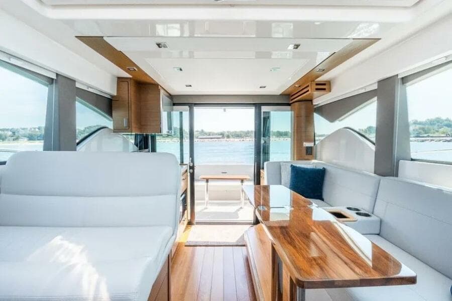 2023 Tiara Yachts 39 Coupe