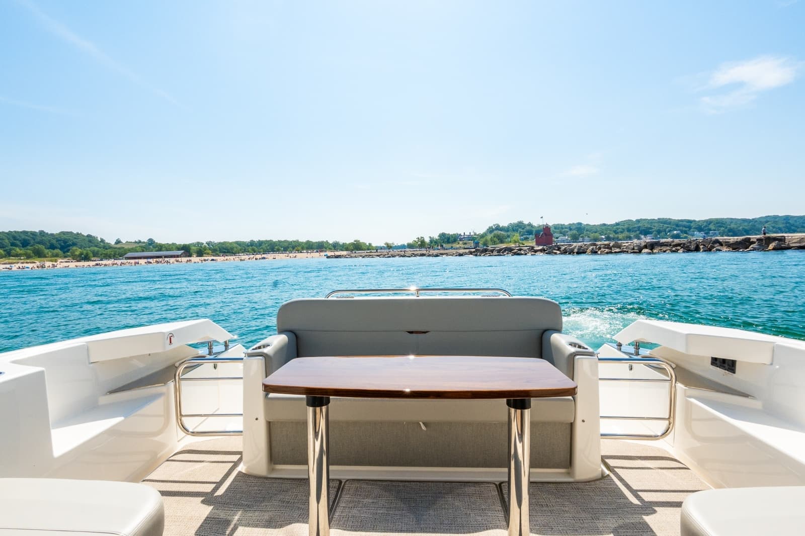 2023 Tiara Yachts 39 Coupe - Photo 29