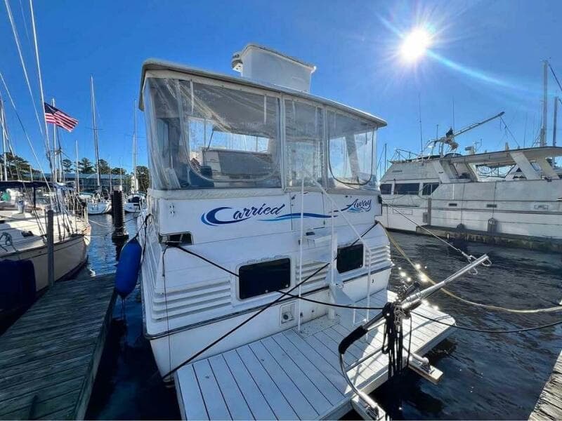 1989 Trojan 12M Motor Yacht