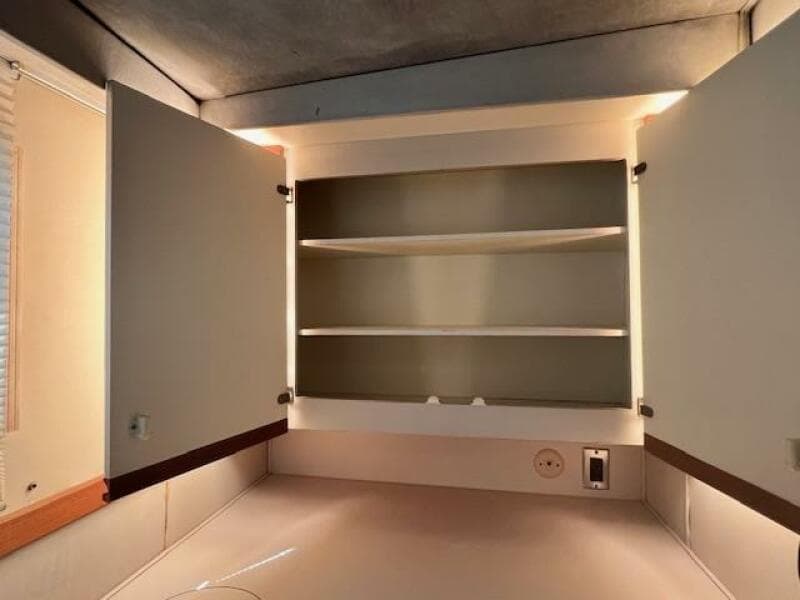 1989 Trojan 12M Motor Yacht