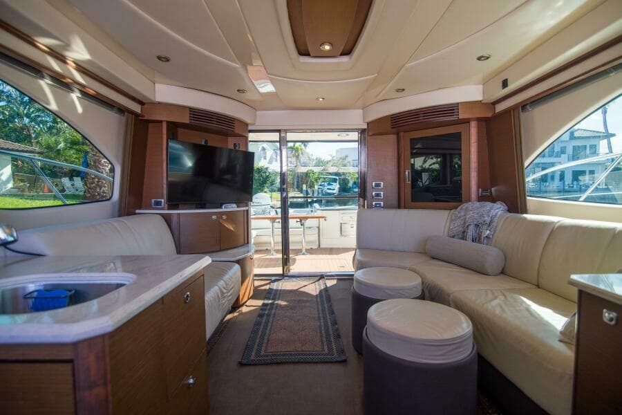 Sea Ray 52 - Seas The Day - Salon