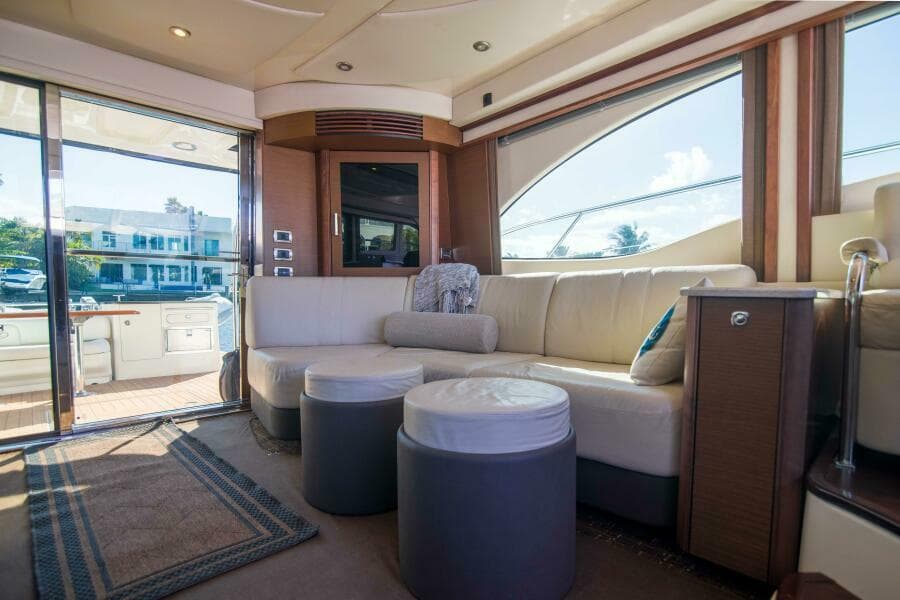 Sea Ray 52 - Seas The Day - Salon