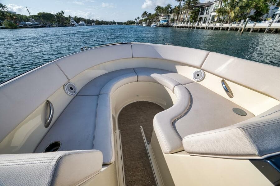 Chris-Craft 34 - 2LW - Forward Seating