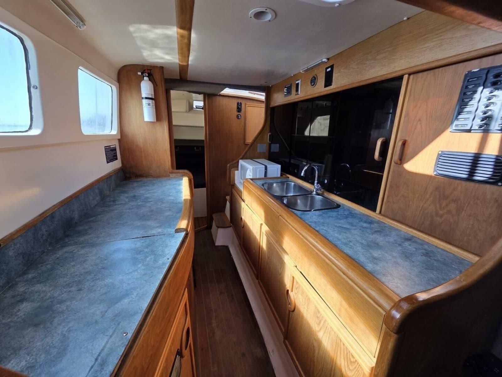 1997 Seawind 1000 - Photo 18