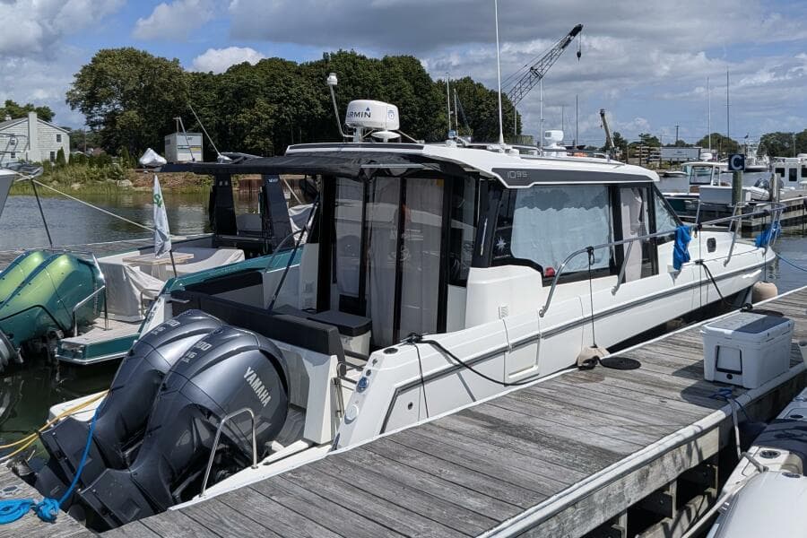 2023 Jeanneau NC 1095 Weekender - Photo 8