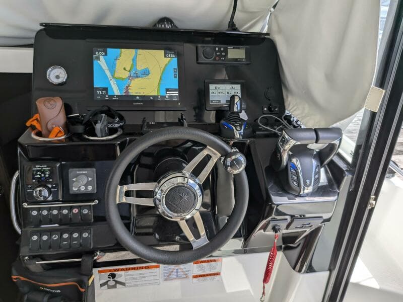 2023 Jeanneau NC 1095 Weekender - Photo 9