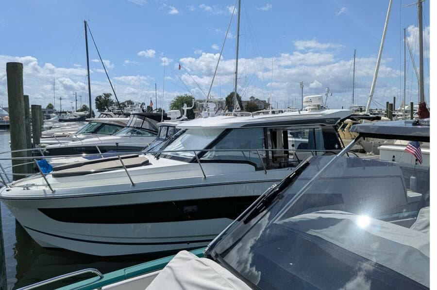 2023 Jeanneau NC 1095 Weekender - Photo 4