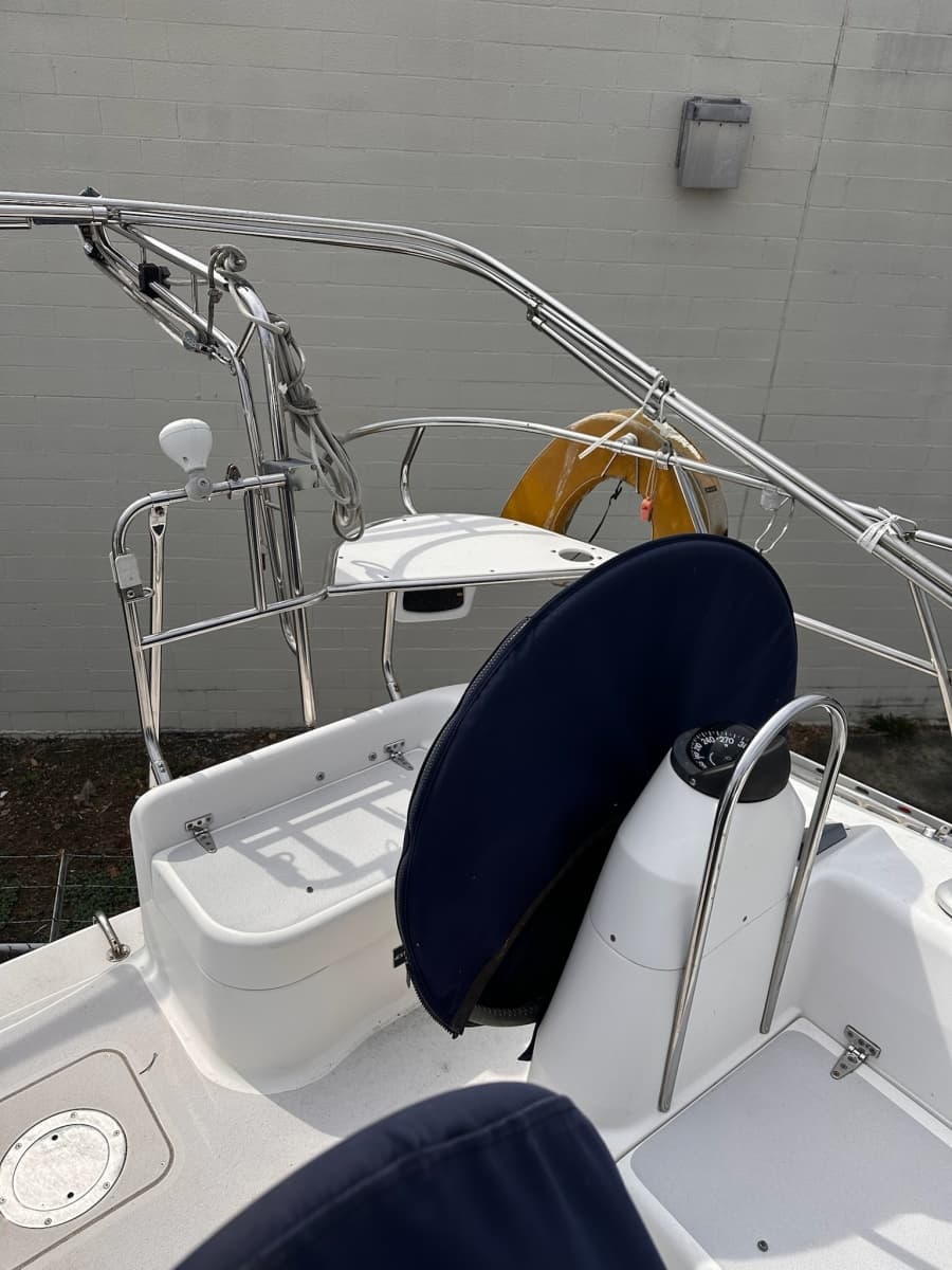 2002 Catalina 470