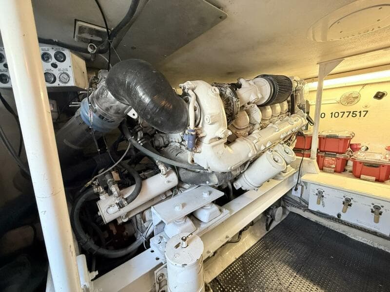 Viking 50 REEL LEGACY - Engine Room