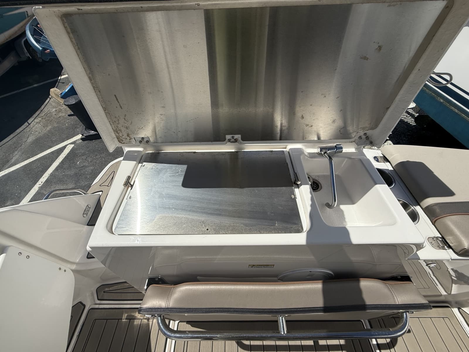 2022 Cutwater C-24 - Photo 23