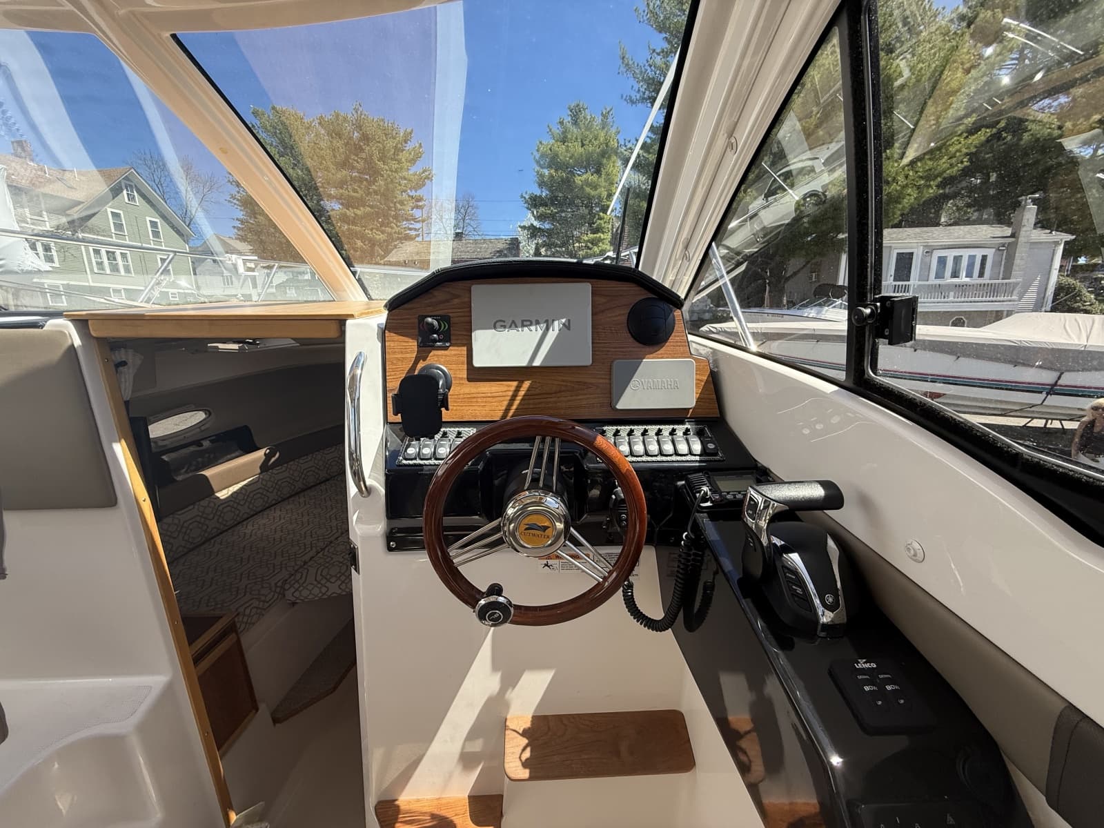 2022 Cutwater C-24 - Photo 27
