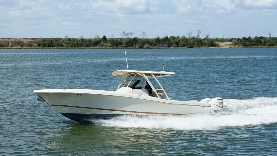 Chris-Craft 34- Catalina Grace- Profile 