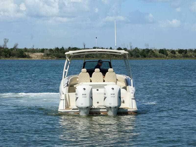 Chris-Craft 34- Catalina Grace- Profile