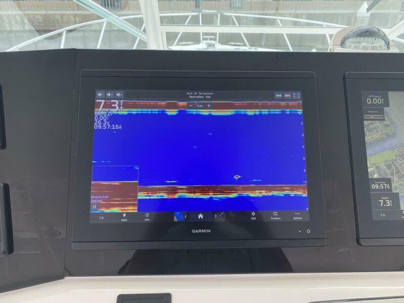 2006 Cabo 40 Express - BUZZ CATCHER