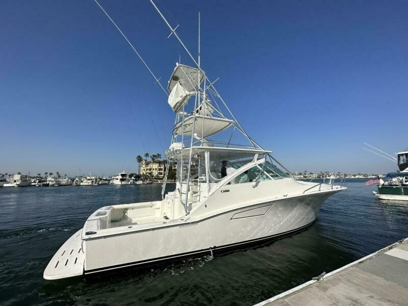 2006 Cabo 40 Express - BUZZ CATCHER
