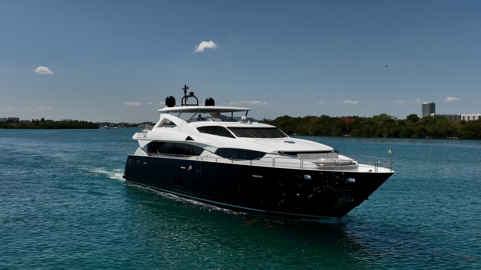 2010 Sunseeker 34 Metre Yacht