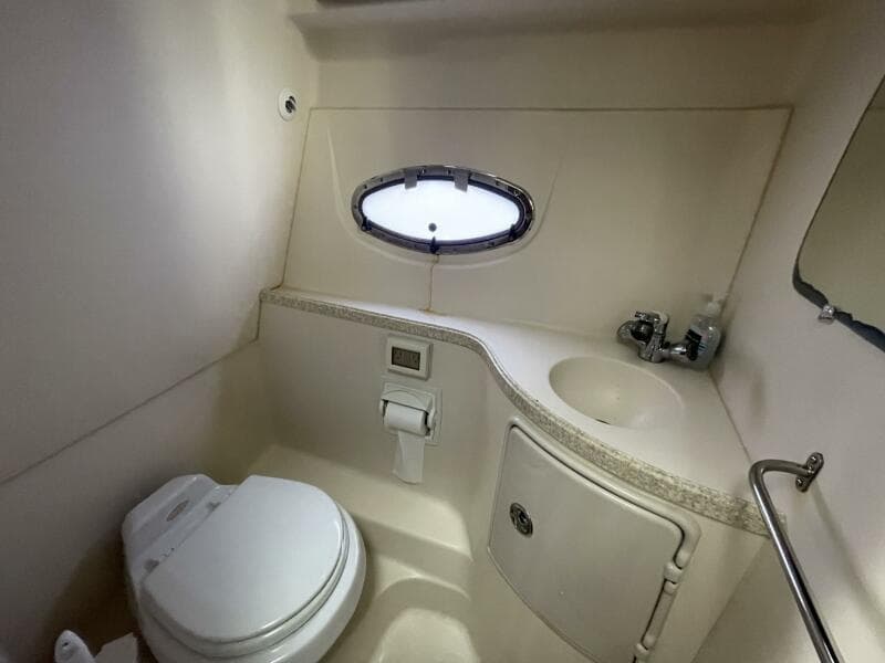 2006 Regal 2860 Window Express