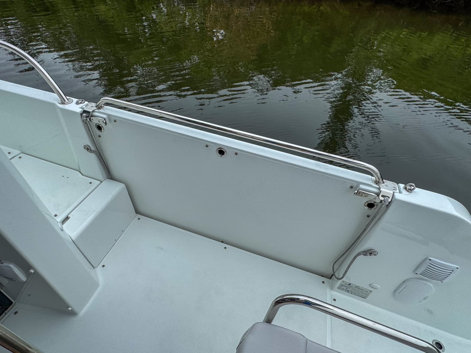 2026 Beneteau Antares 11