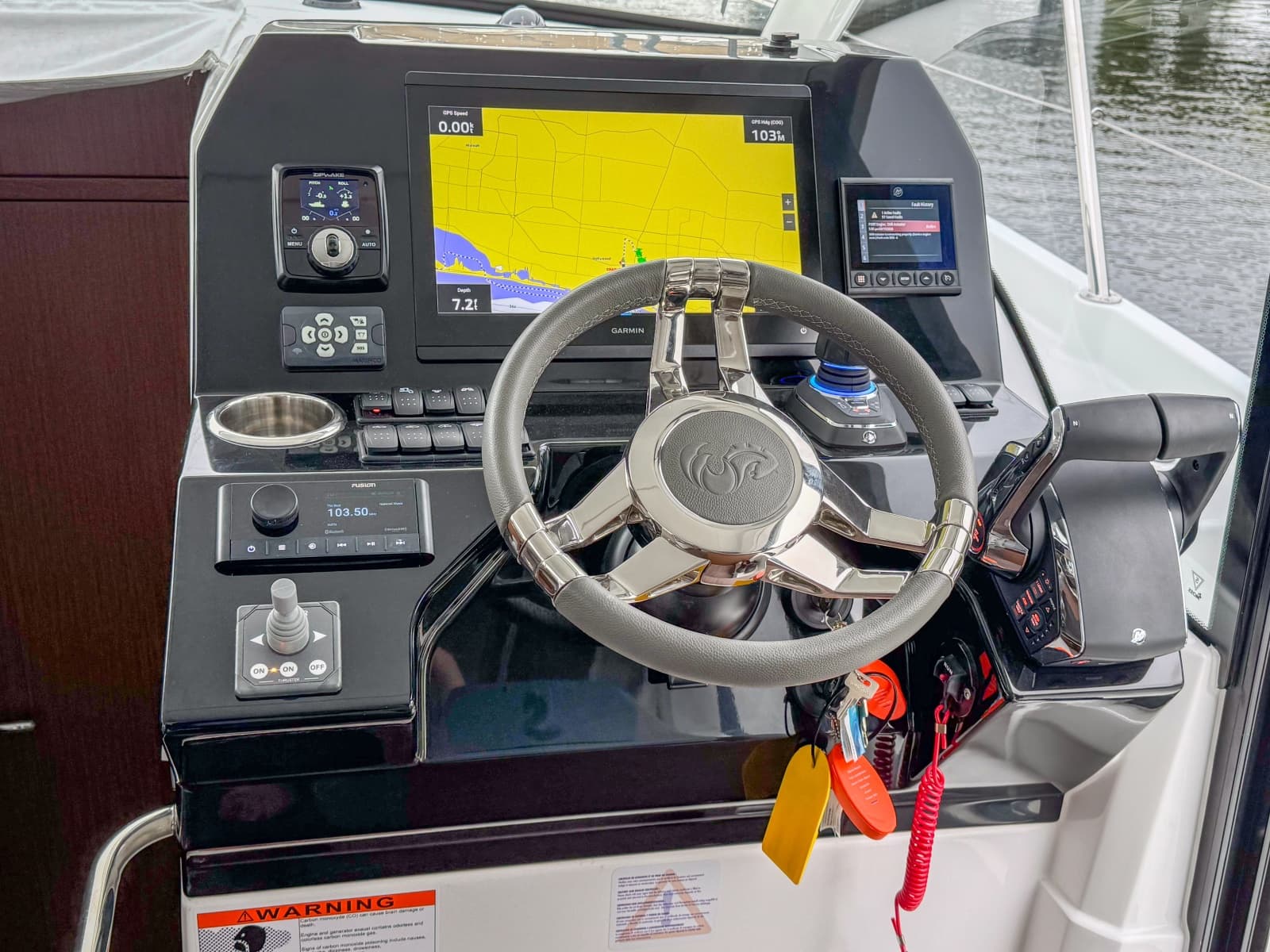 2026 Beneteau Antares 11