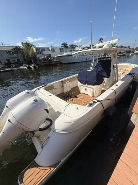 2019 Intrepid 345 Nomad FE