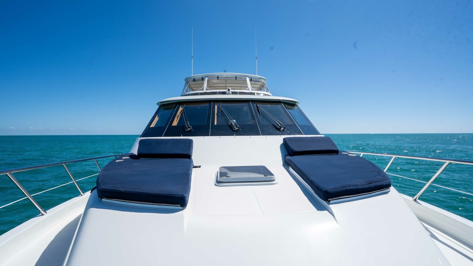 2001 Symbol 62 Pilothouse