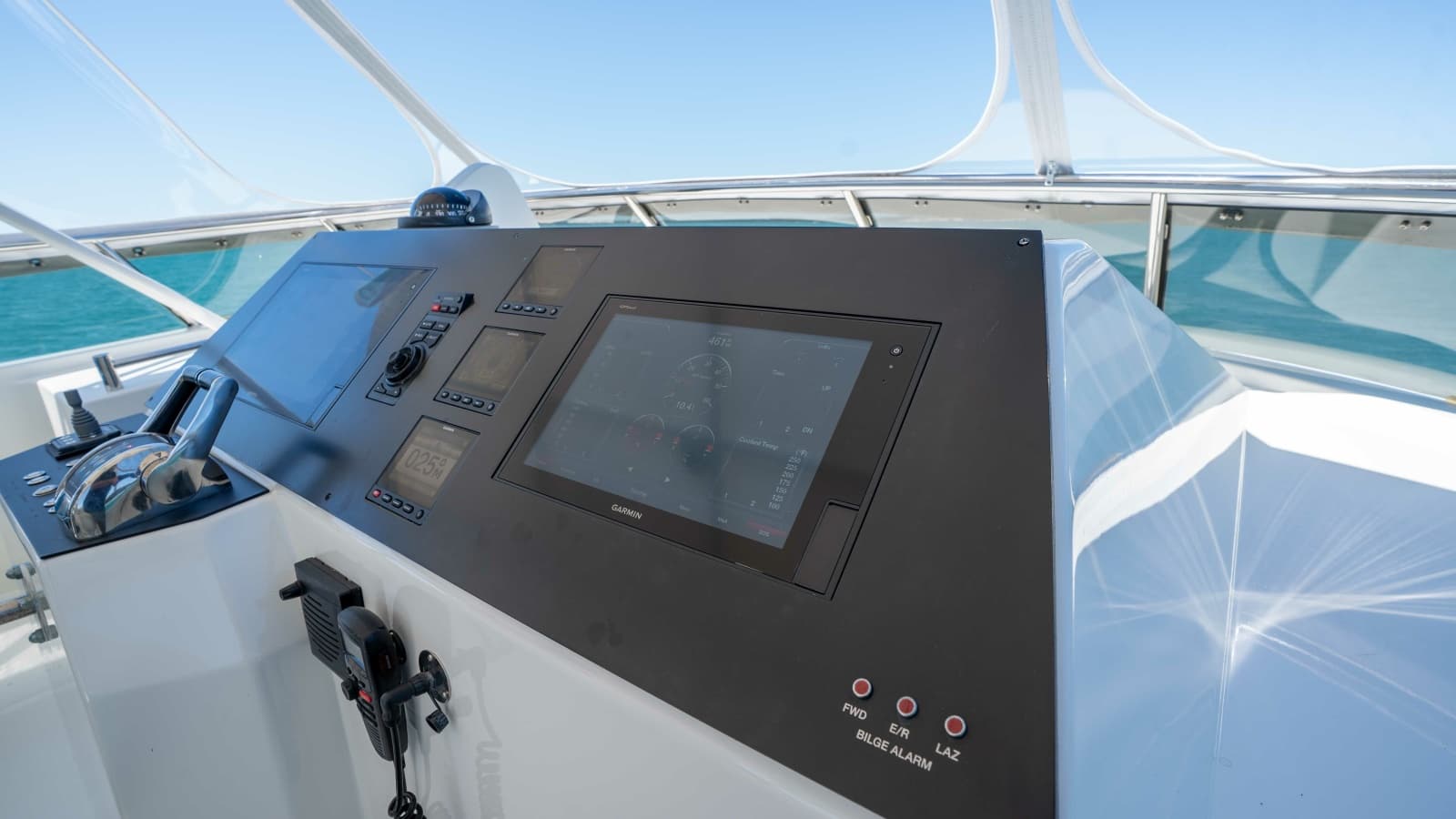 2001 Symbol 62 Pilothouse