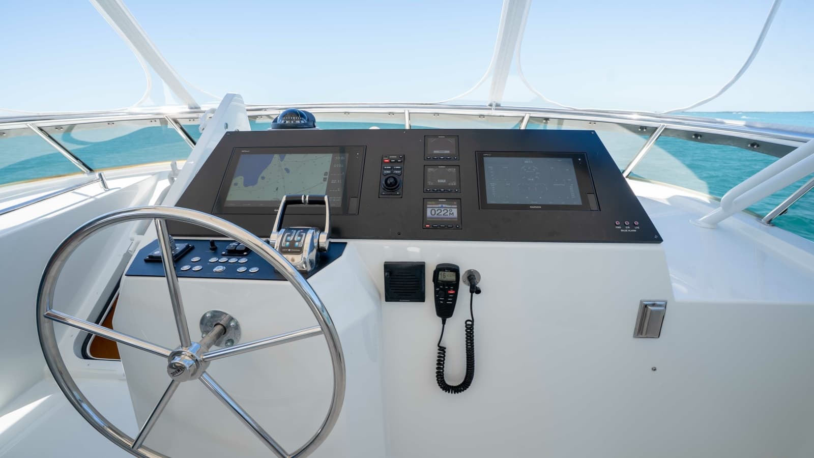 2001 Symbol 62 Pilothouse