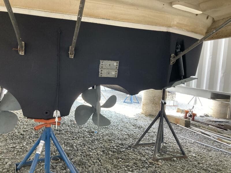 2006 Chaparral 330 signature