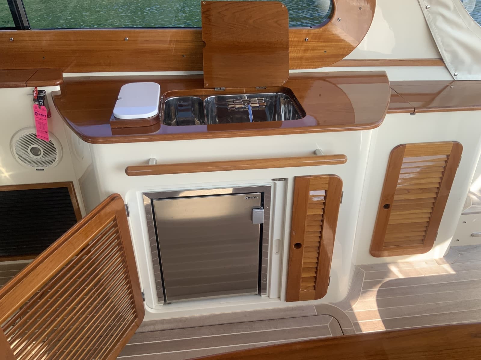 2019 Hinckley PB40 - Photo 8