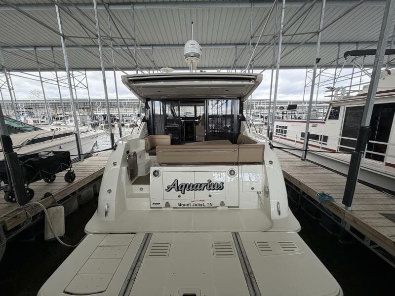 2017 Sea Ray 400 Sundancer