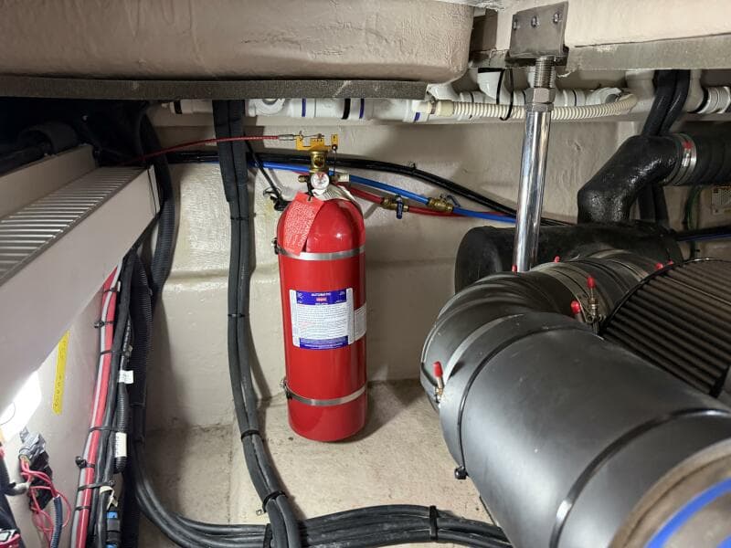 2017 Sea Ray 400 Sundancer