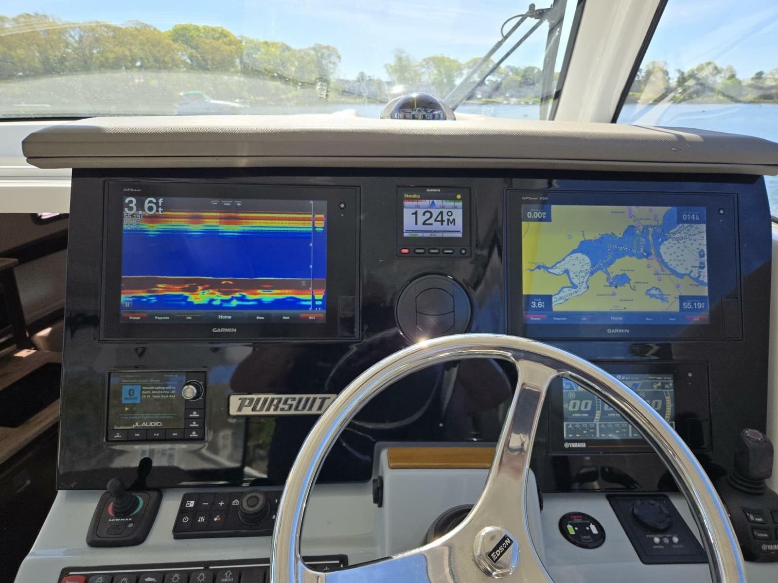 2019 Pursuit 355 Offshore - Photo 3
