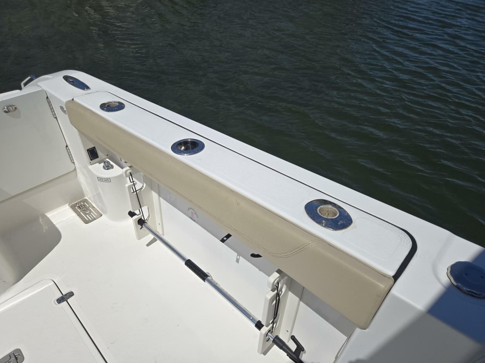 2019 Pursuit 355 Offshore - Photo 44