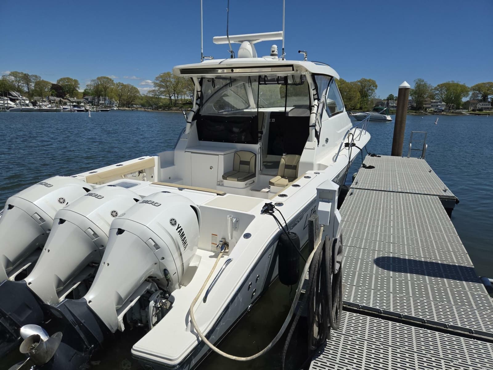 2019 Pursuit 355 Offshore - Photo 51