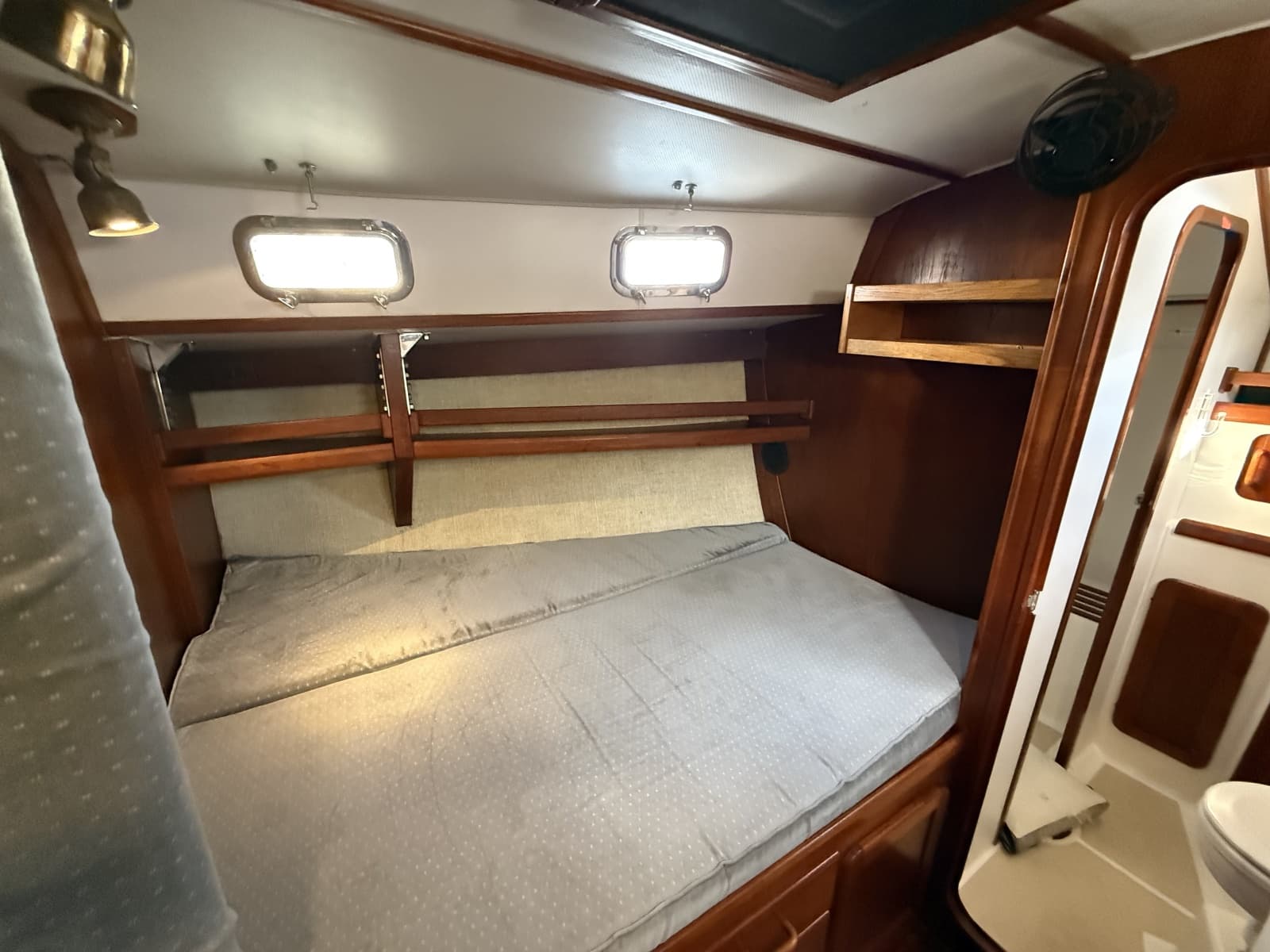 1990 Caliber 38 - Photo 27