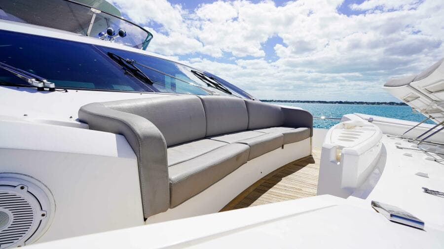 2016 Sunseeker 75 Yacht