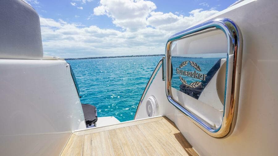 2016 Sunseeker 75 Yacht