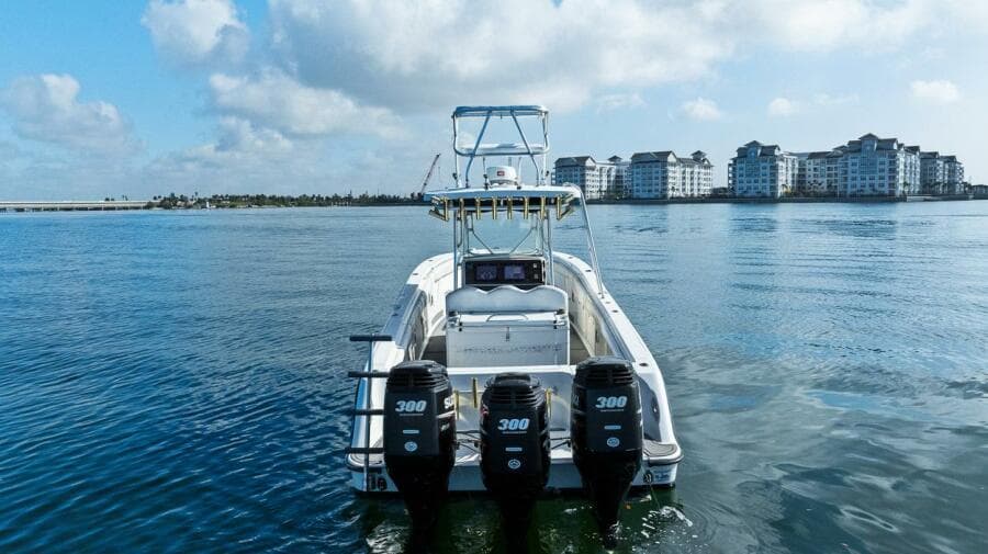 2004 Hydra-Sports Vector 3300 CC