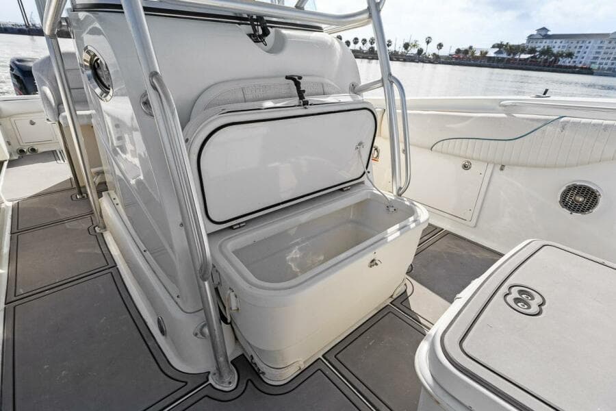 2004 Hydra-Sports Vector 3300 CC