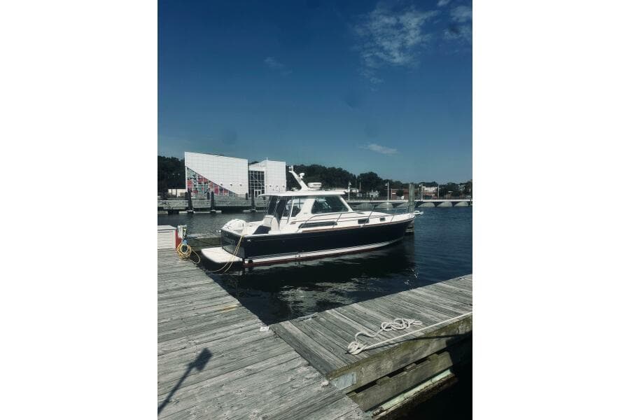 2007 Sabre 34 Express